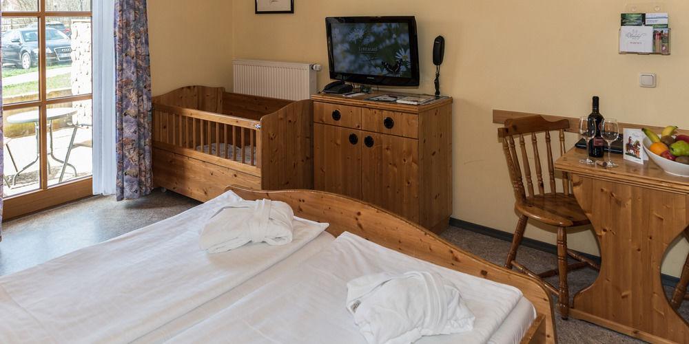 Ulrichshof, Baby & Kinder Bio-Resort Rimbach  Ngoại thất bức ảnh